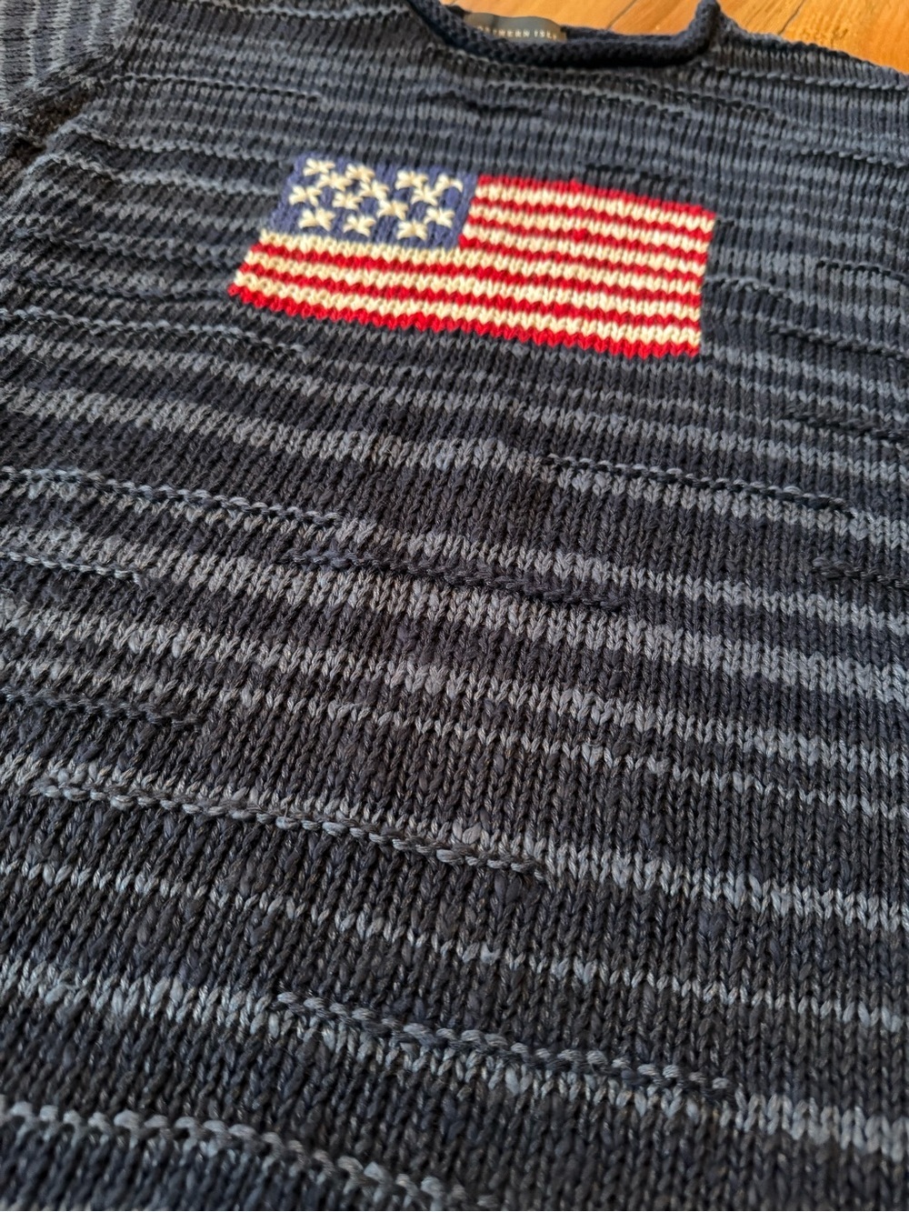 Northern Isles American Flag Crew Neck Sweater Navy Blue Striped Women’s Size XL - Picture 3 of 11